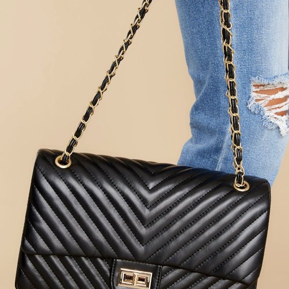 Luxury designer purse. - Picture 10 of 15